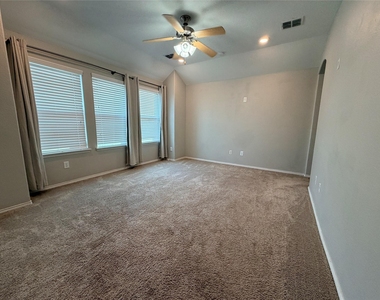 4103 Portrush Drive - Photo Thumbnail 16