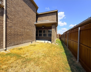 4103 Portrush Drive - Photo Thumbnail 23