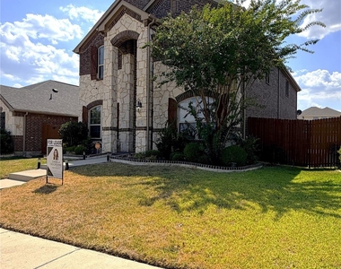 4103 Portrush Drive - Photo Thumbnail 2