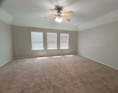 4103 Portrush Drive - Photo Thumbnail 17