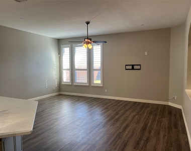 6896 Longhorn Trail - Photo Thumbnail 11