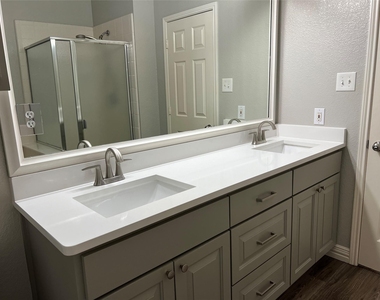 6896 Longhorn Trail - Photo Thumbnail 14