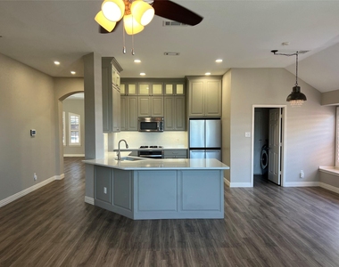 6896 Longhorn Trail - Photo Thumbnail 9