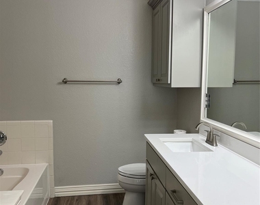 6896 Longhorn Trail - Photo Thumbnail 15
