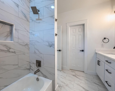 3323 Howard Street - Photo Thumbnail 27