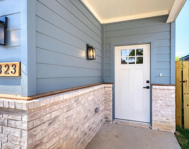 3323 Howard Street - Photo Thumbnail 1