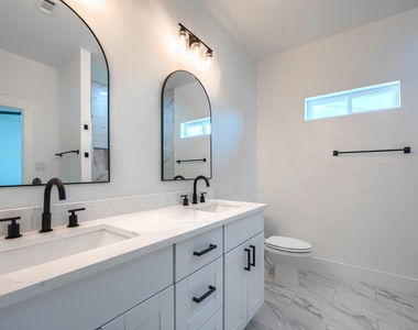 3323 Howard Street - Photo Thumbnail 26