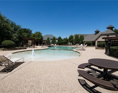 4804 Lofty Lane - Photo Thumbnail 19