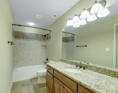 4804 Lofty Lane - Photo Thumbnail 15
