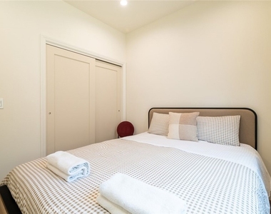 613 W Olive - Photo Thumbnail 23