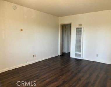 15 W Newman - Photo Thumbnail 13