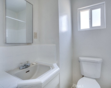 1003 Simmons Ave - Photo Thumbnail 18