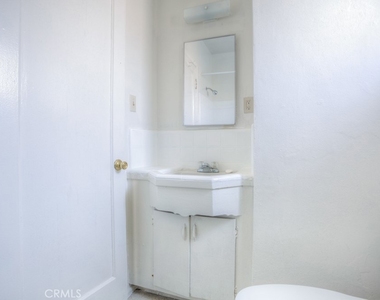 1003 Simmons Ave - Photo Thumbnail 19