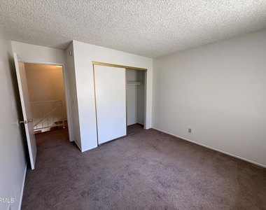 752 W Hemlock Street - Photo Thumbnail 16