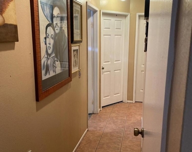 2521 Oarfish Lane - Photo Thumbnail 12