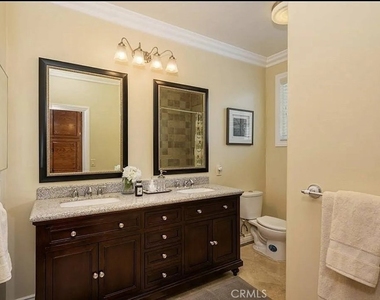 1509 Hollencrest - Photo Thumbnail 21