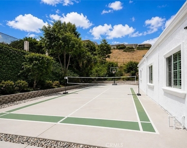 1509 Hollencrest - Photo Thumbnail 32