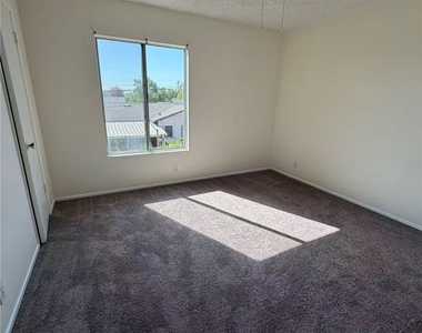 1708 Puente Avenue - Photo Thumbnail 7