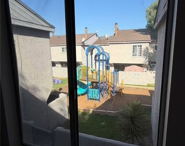 1708 Puente Avenue - Photo Thumbnail 13