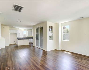12474 Phoenix Court - Photo Thumbnail 11
