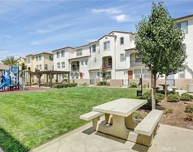12474 Phoenix Court - Photo Thumbnail 27