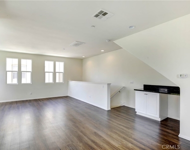 12474 Phoenix Court - Photo Thumbnail 9