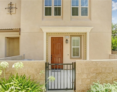 12474 Phoenix Court - Photo Thumbnail 2