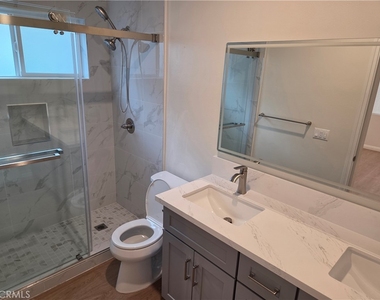 121 North Baymar - Photo Thumbnail 11