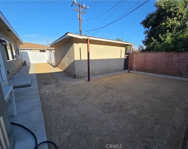 121 North Baymar - Photo Thumbnail 14