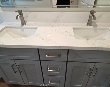 121 North Baymar - Photo Thumbnail 12