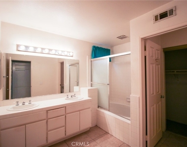 28772 Bridge Water Lane - Photo Thumbnail 8
