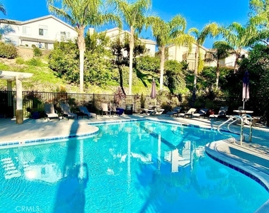 5735 Tonopah Court - Photo Thumbnail 2