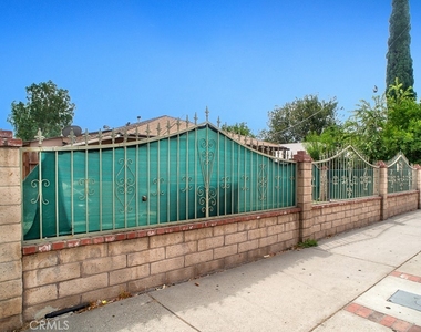 14850 Polk - Photo Thumbnail 3