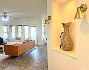 42205 Round Hill Drive - Photo Thumbnail 19