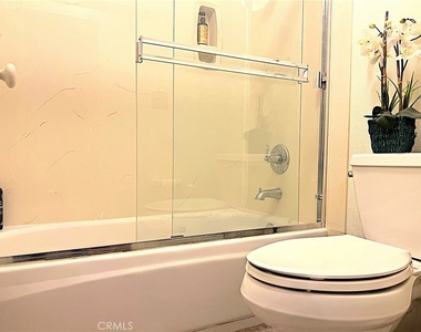 42205 Round Hill Drive - Photo Thumbnail 29