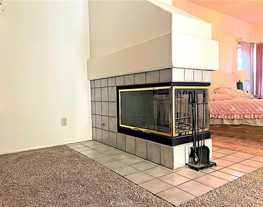 42205 Round Hill Drive - Photo Thumbnail 36