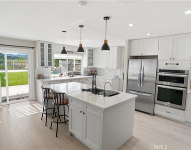 25550 Longfellow Place - Photo Thumbnail 5
