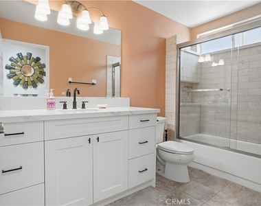 25550 Longfellow Place - Photo Thumbnail 12