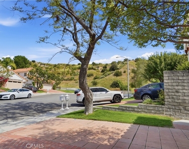 25550 Longfellow Place - Photo Thumbnail 26