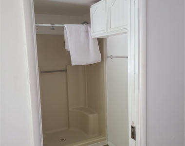 10421 Margate Street - Photo Thumbnail 14