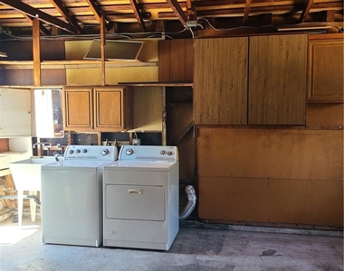 10421 Margate Street - Photo Thumbnail 16