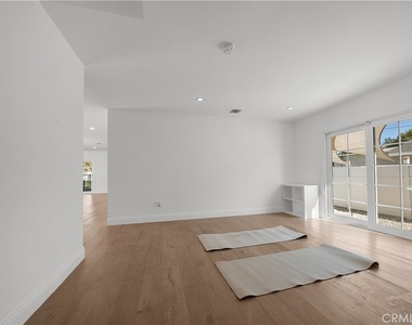 9150 Zelzah Avenue - Photo Thumbnail 27