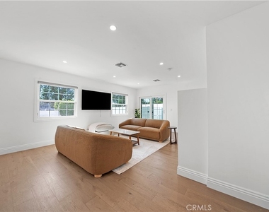 9150 Zelzah Avenue - Photo Thumbnail 17