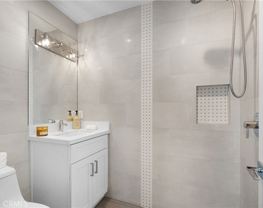 9150 Zelzah Avenue - Photo Thumbnail 32