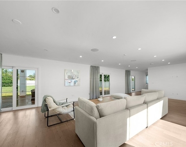 9150 Zelzah Avenue - Photo Thumbnail 35
