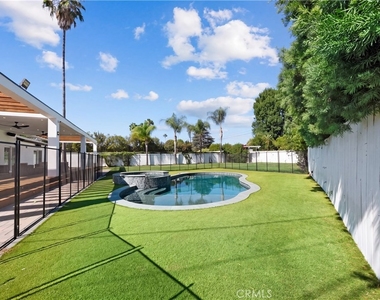 9150 Zelzah Avenue - Photo Thumbnail 4