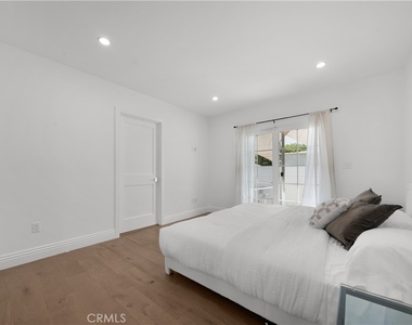 9150 Zelzah Avenue - Photo Thumbnail 30
