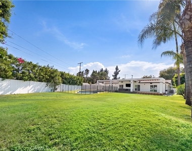 9150 Zelzah Avenue - Photo Thumbnail 7