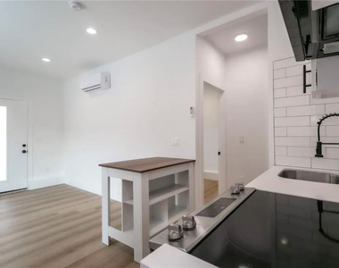 9574 Geyser Avenue - Photo Thumbnail 1