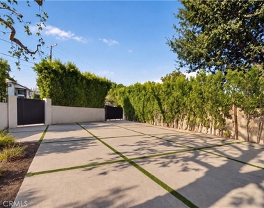 23262 Gonzales Drive - Photo Thumbnail 3